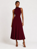 La Robe Bordeaux — Maxikleid aus Strick mit Rollkragen in Tiefem Burgunderrot