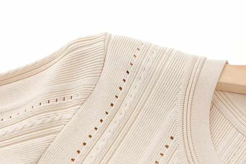 La Robe Élégance – Hollow Knit Falten-Midikleid