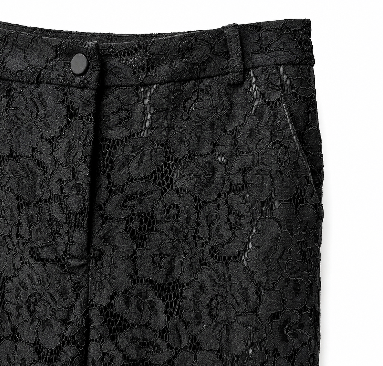 L’Ensemble Dentelle — Lace Blazer & Flared Trouser Set